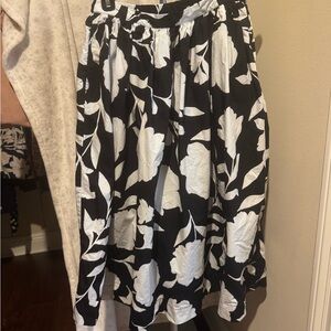 Kate Spade Black and White Floral A-Line Skirt